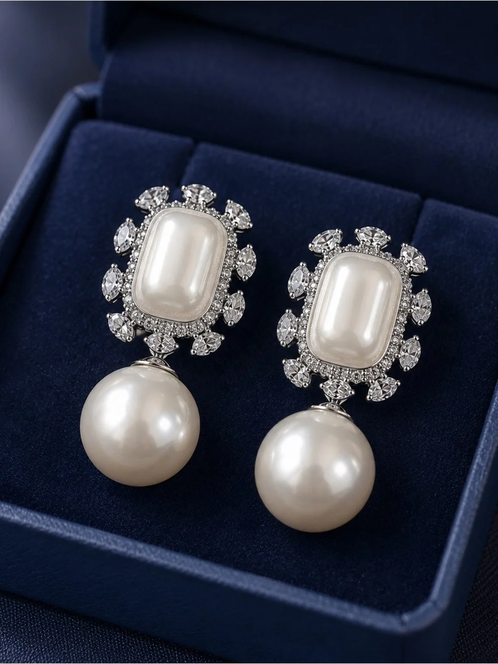 Elegant Pearl Drop Statement Earrings - White Pearlescent